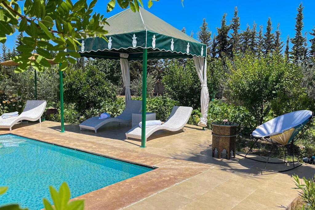 Ferme De Vacances Avec Une Grande Villa A Marrakech Marrakesh Exterior photo