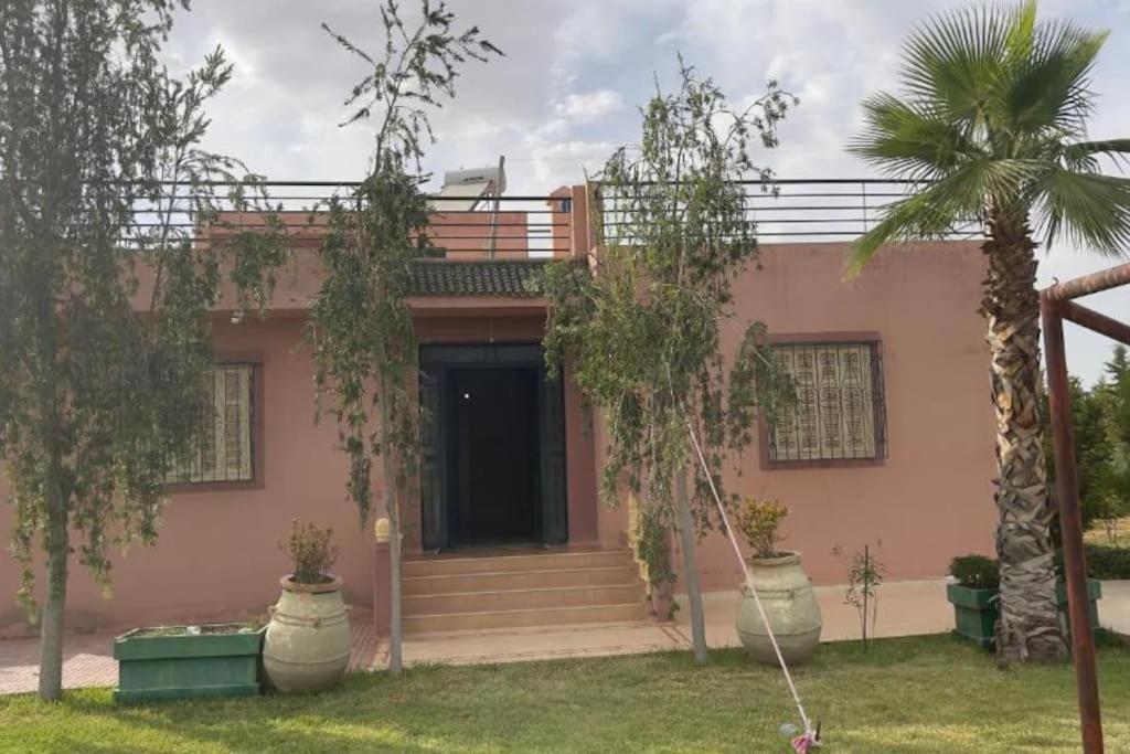 Ferme De Vacances Avec Une Grande Villa A Marrakech Marrakesh Exterior photo